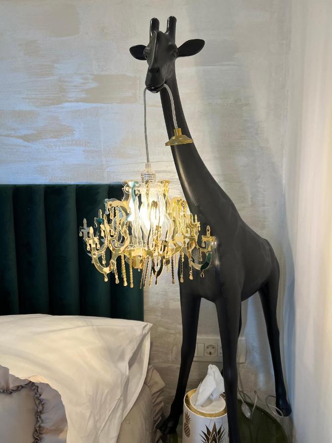 La Dolce Vita Luxury II Apartments With Best Free Private Parking In Center Pula Extérieur photo