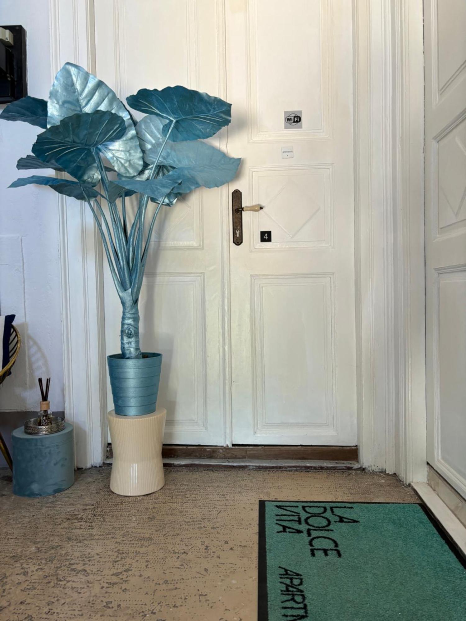 La Dolce Vita Luxury II Apartments With Best Free Private Parking In Center Pula Extérieur photo
